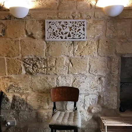 Cosy Haven, 96 Triq Il-karita', Gozo Apartment *